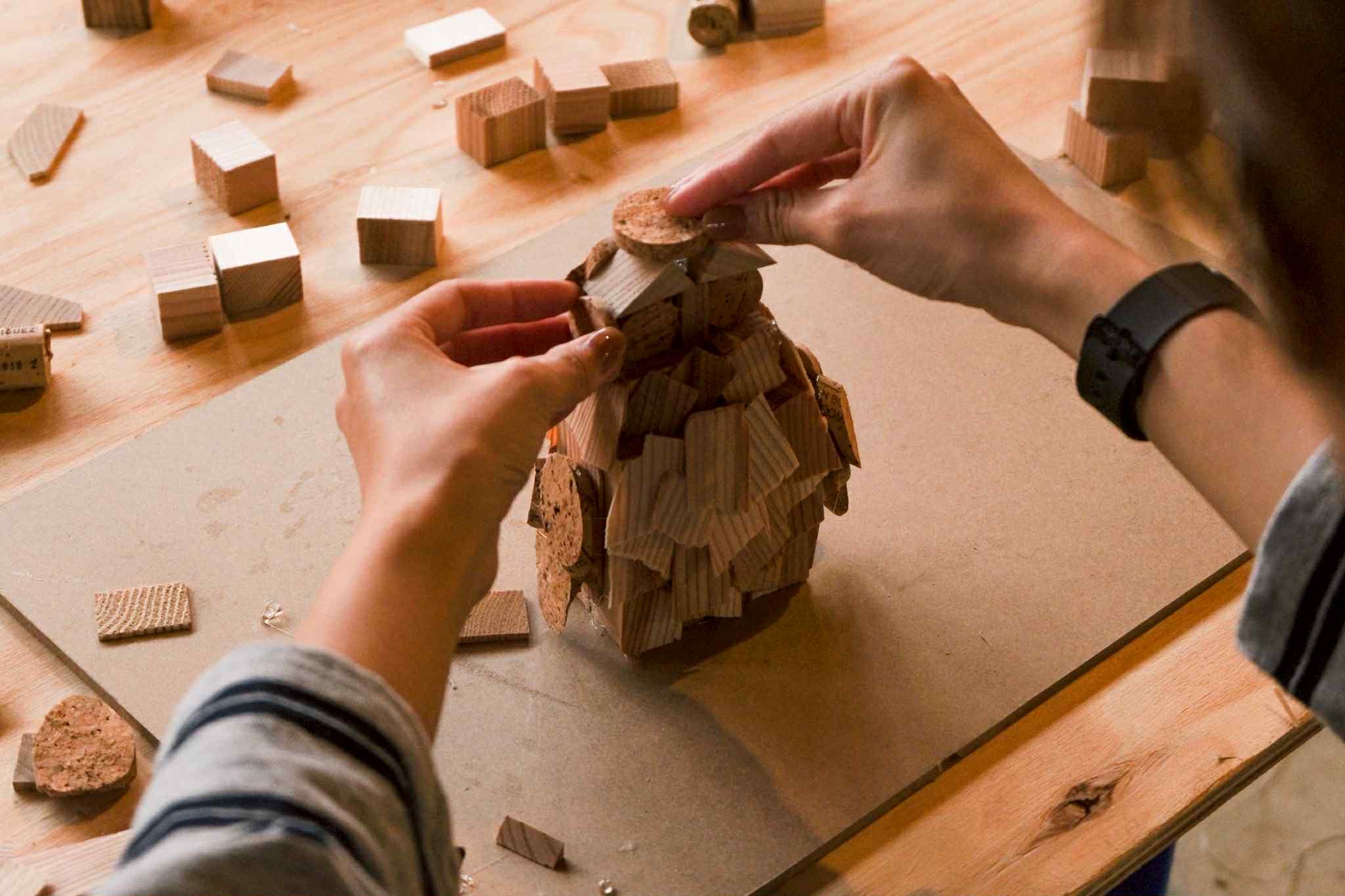 フクロウ制作中